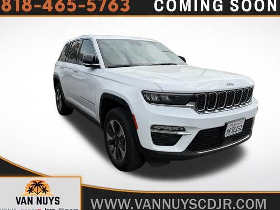 JEEP GRAND CHEROKEE 2023 1C4RJYB63PC624534 image